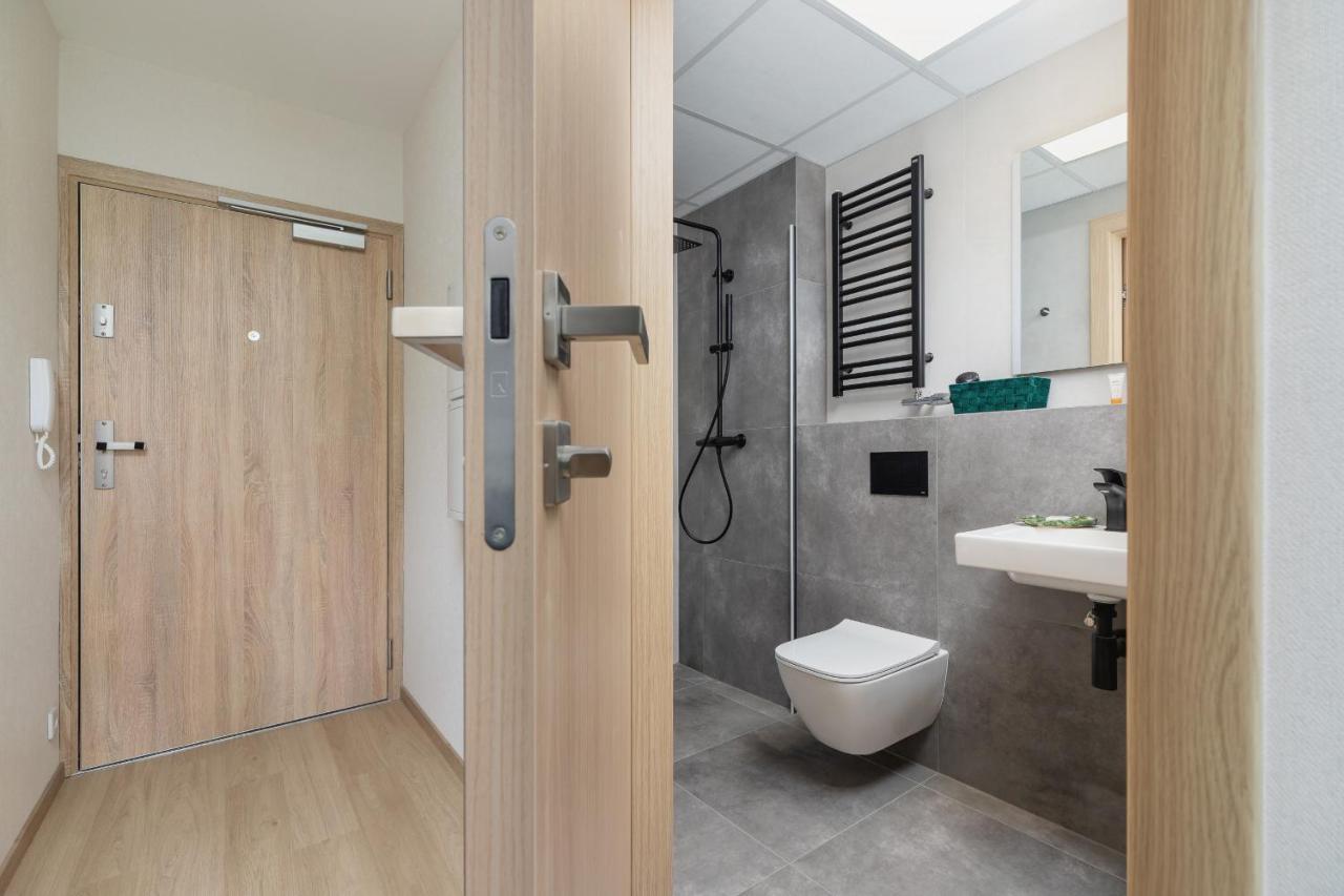 Cozy Studio Apartments Sauna & Ac Krakow By Noclegi Renters Esterno foto