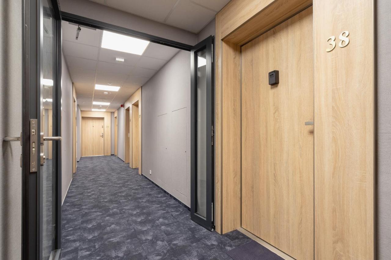 Cozy Studio Apartments Sauna & Ac Krakow By Noclegi Renters Esterno foto